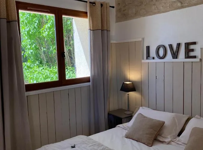 Holiday home La Magnanerie En Provence *