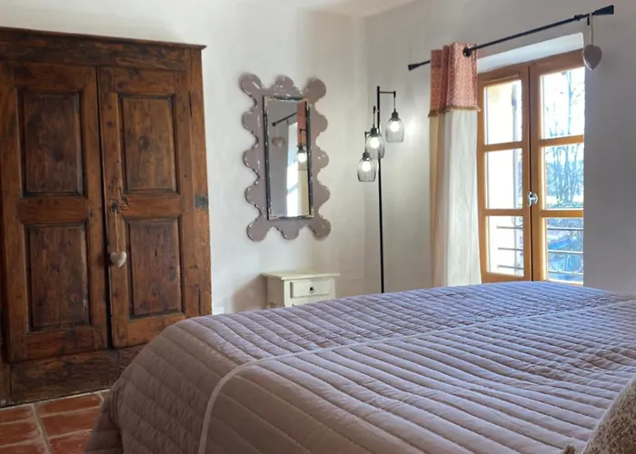 Holiday home La Magnanerie En Provence *