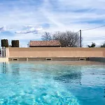 La Magnanerie En Provence