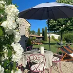 La Magnanerie En Provence
