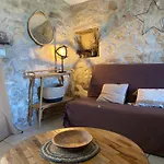 La Magnanerie En Provence Nyaraló *