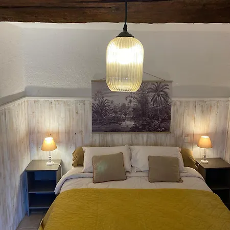 La Magnanerie En Provence