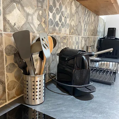 La Magnanerie En Provence