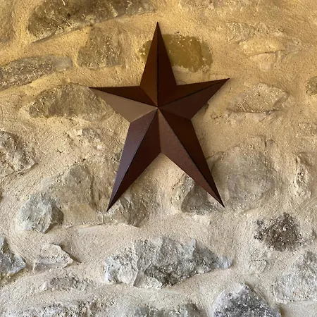 בית נופש La Magnanerie En Provence