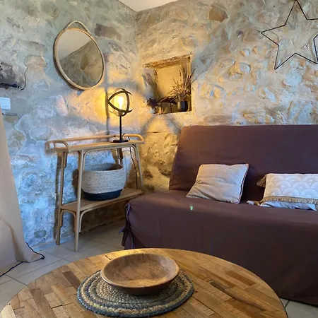 La Magnanerie En Provence Hébergement de vacances *