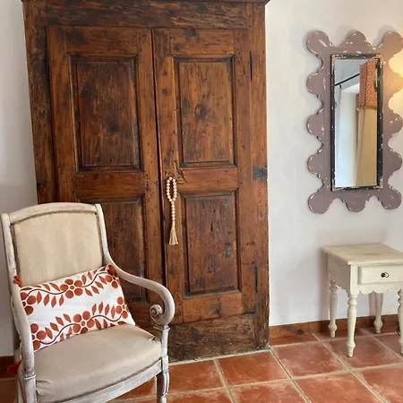 La Magnanerie En Provence
