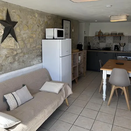 La Magnanerie En Provence Hébergement de vacances *